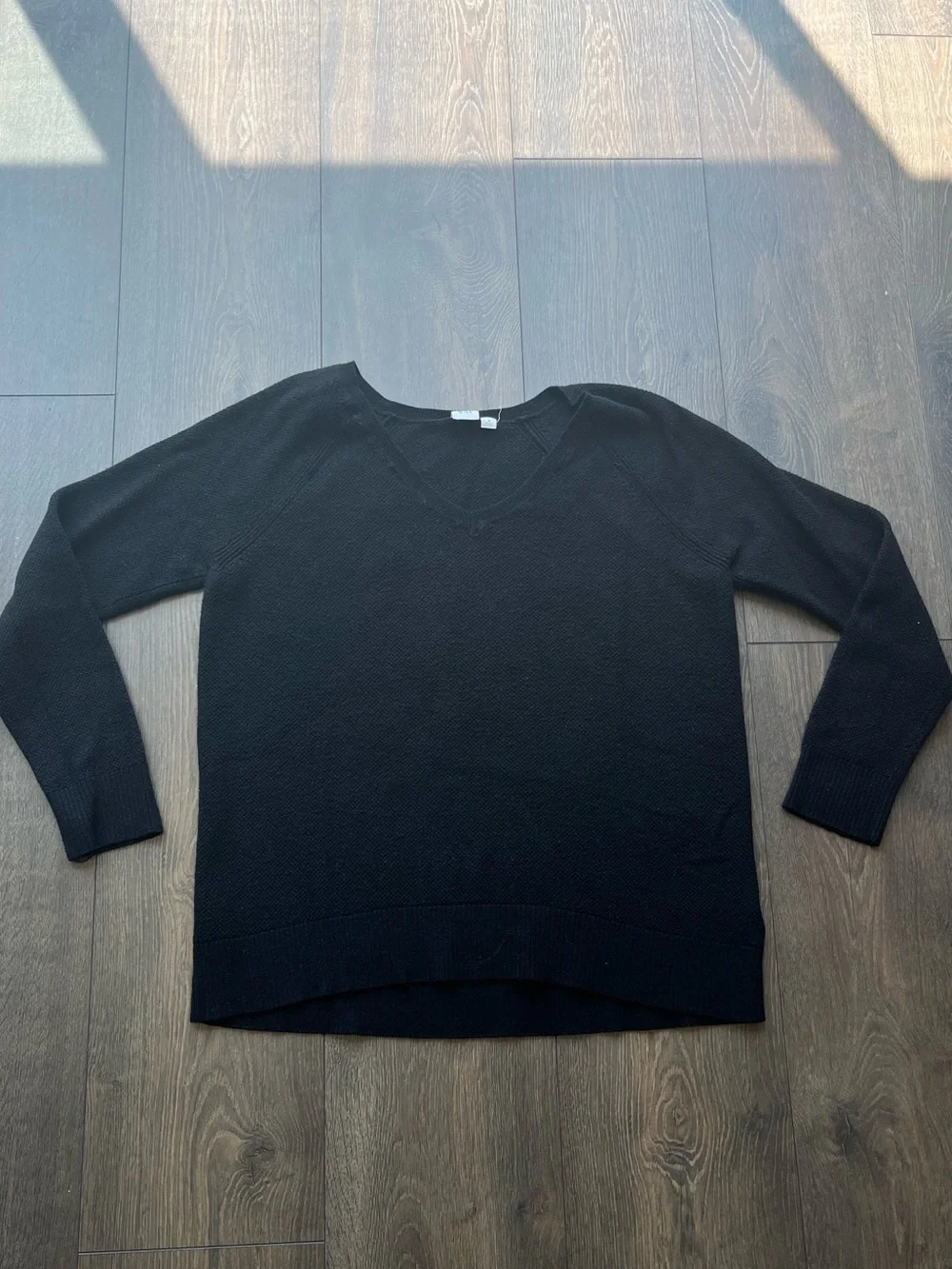 GAP V‑Neck Knit Sweater